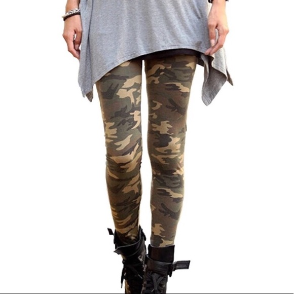 Camo High Rise Leggings - Picture 2 of 6